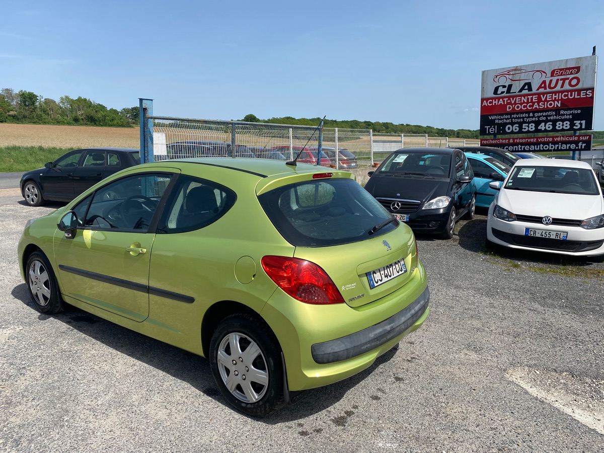 Peugeot 207 1.4 90cv 157000km urban 