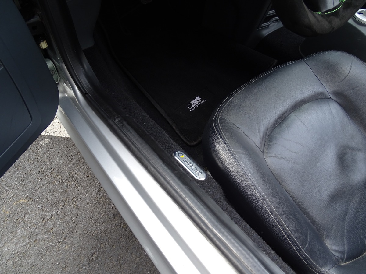 Smart Roadster Coupé BVA Restauration complète 2024 FF PRODESIGN