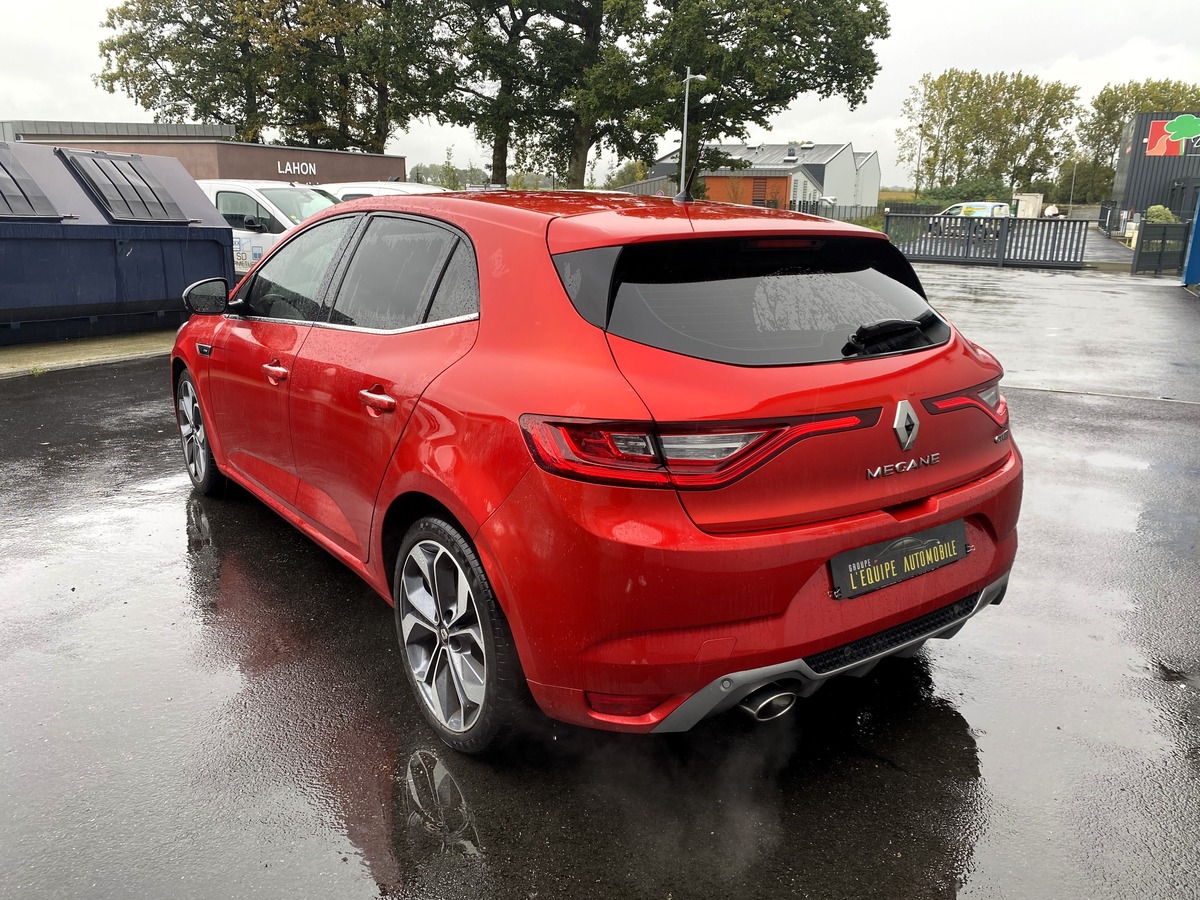 RENAULT Megane IV 1.3 TCE 130 CH GT LINE