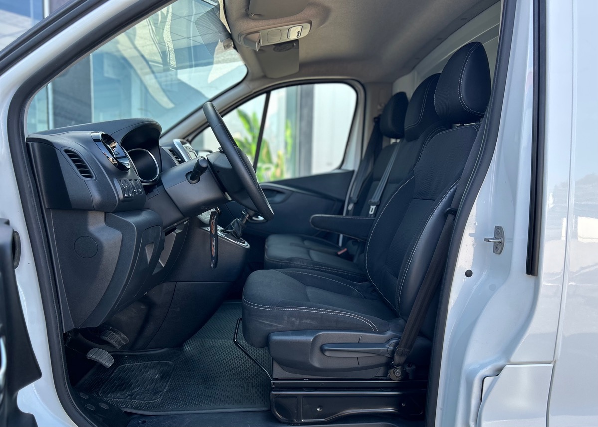 RENAULT Trafic III (2) FOURGON CONFORT L1H1 1200 DCI 120