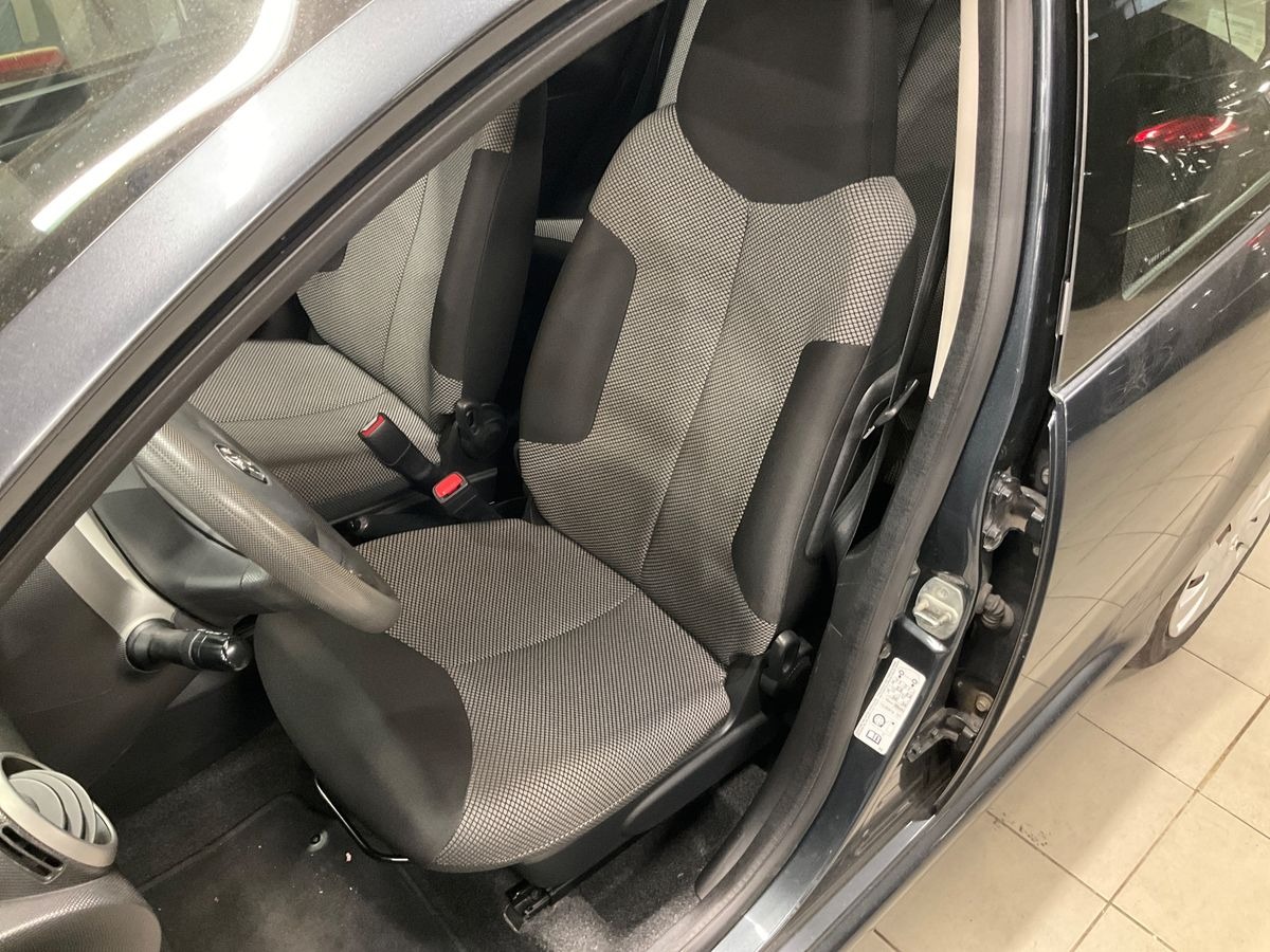 Toyota Aygo 1.0 68 Active CLIM 5portes Moteur à chaine