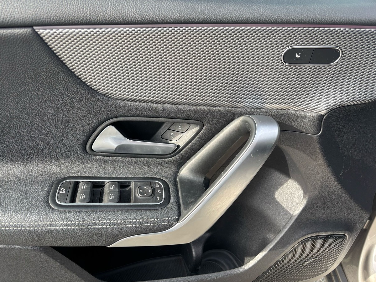 Mercedes-Benz Classe A 180 D 7G-DCT Progressive Line