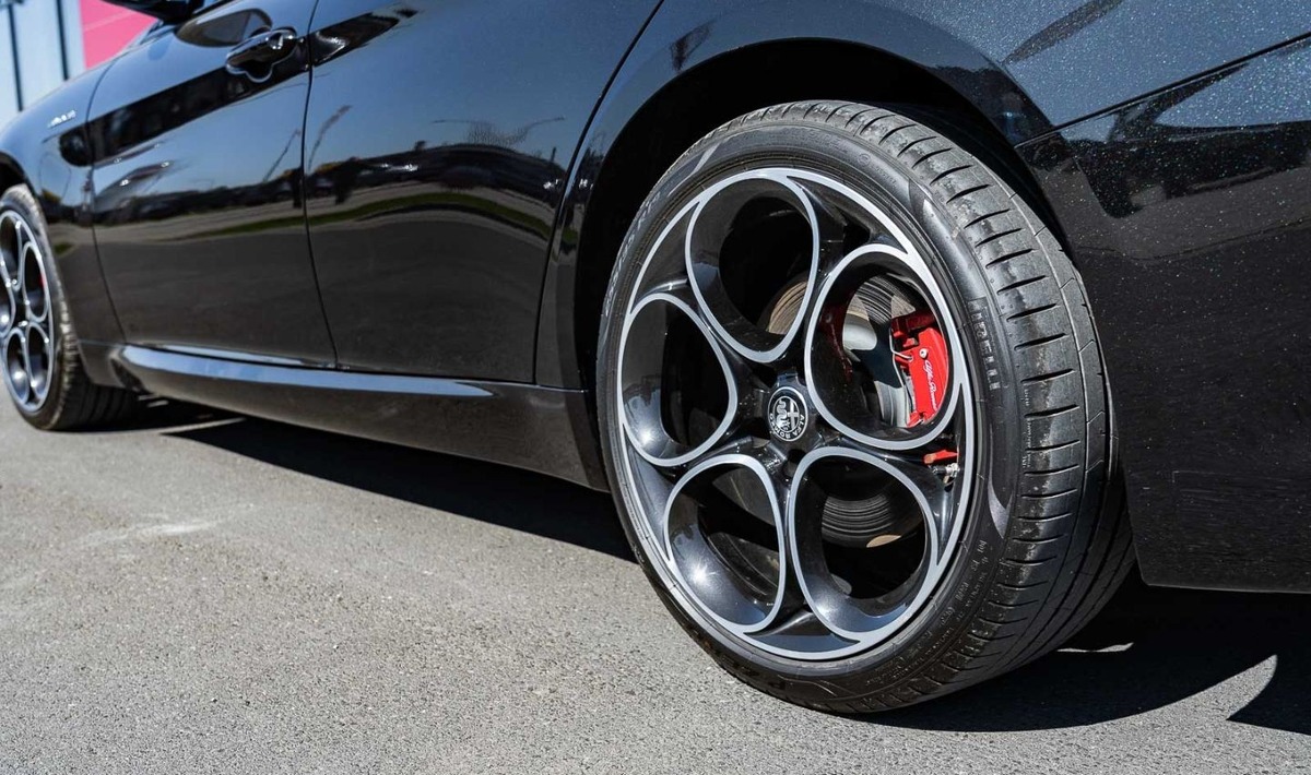 Alfa Romeo Giulia 2.2 Diesel 210ch Veloce Q4 AT8 Harman-Kardon