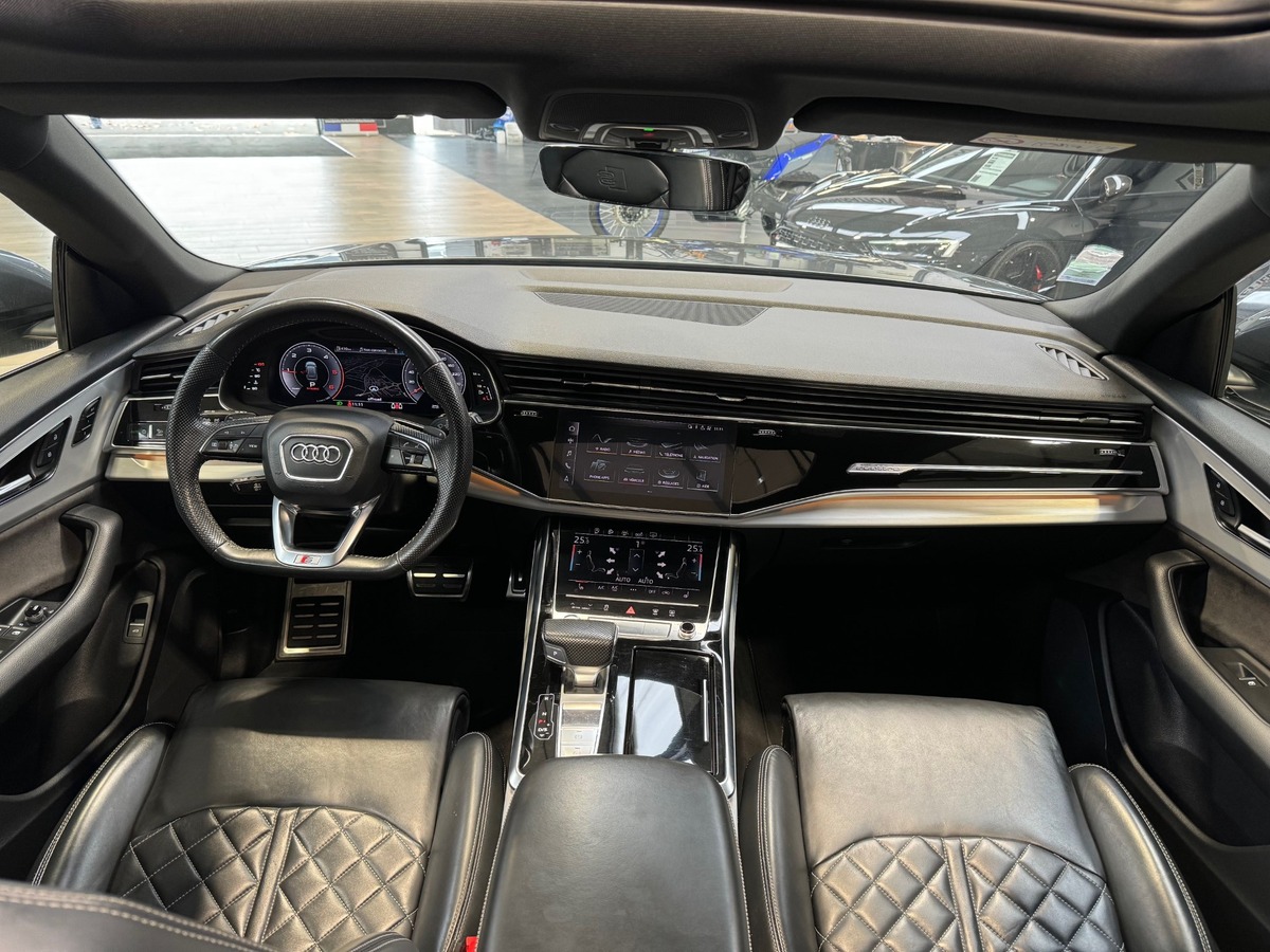 Audi Q8 50 3.0 TDI V6  Mild Hybrid Quattro 286 cv