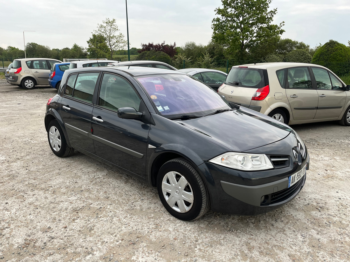 RENAULT Megane 1.5 dci 105 ch 189544km