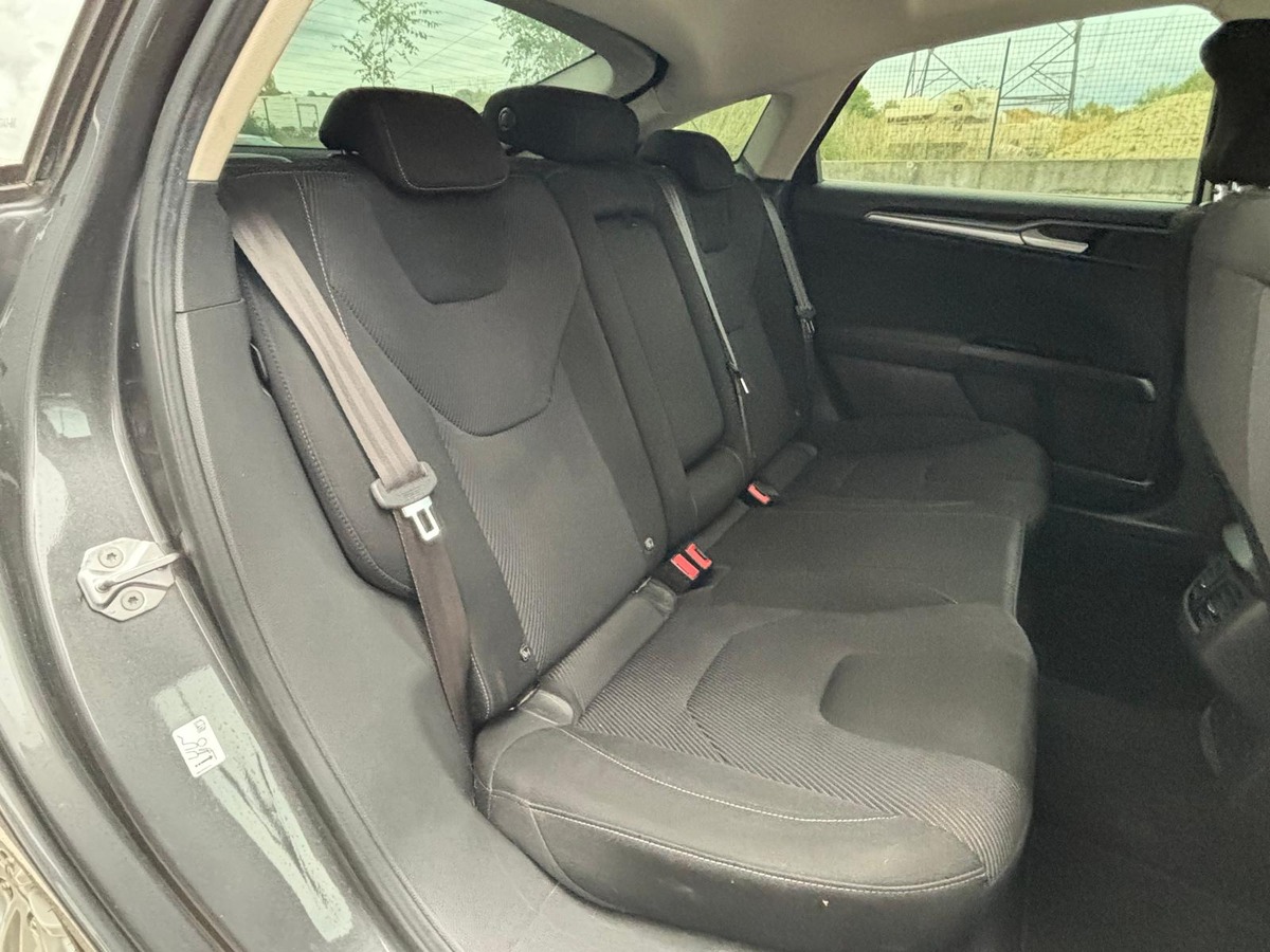 Ford Mondeo 2.0 TDCi 150ch Titanium PowerShift 5p - Garantie 12 Mois