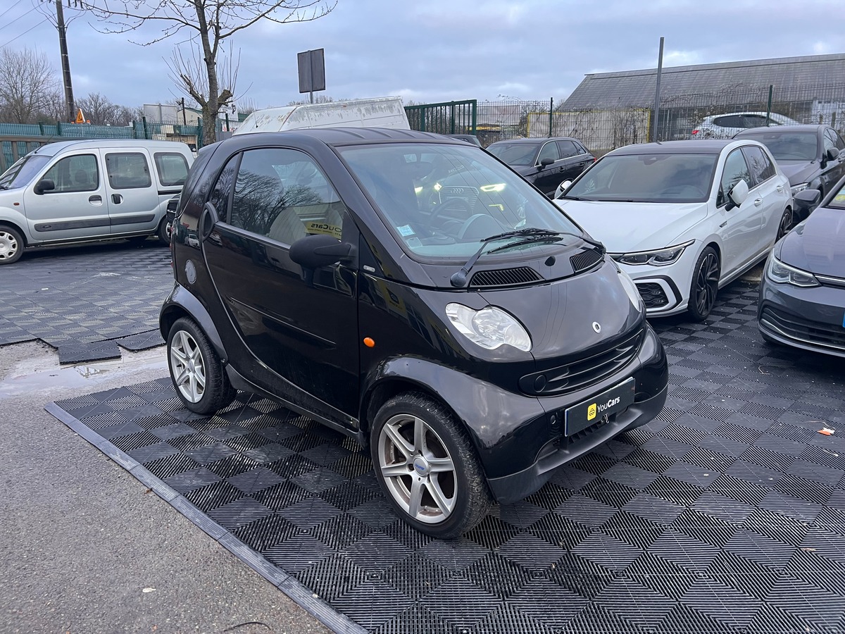 Smart Fortwo Coupé Coupé  0.7 i 61 cv - ENTRETIEN A JOUR - FAIBLE KILOMETRAGE - CLIMATISATION