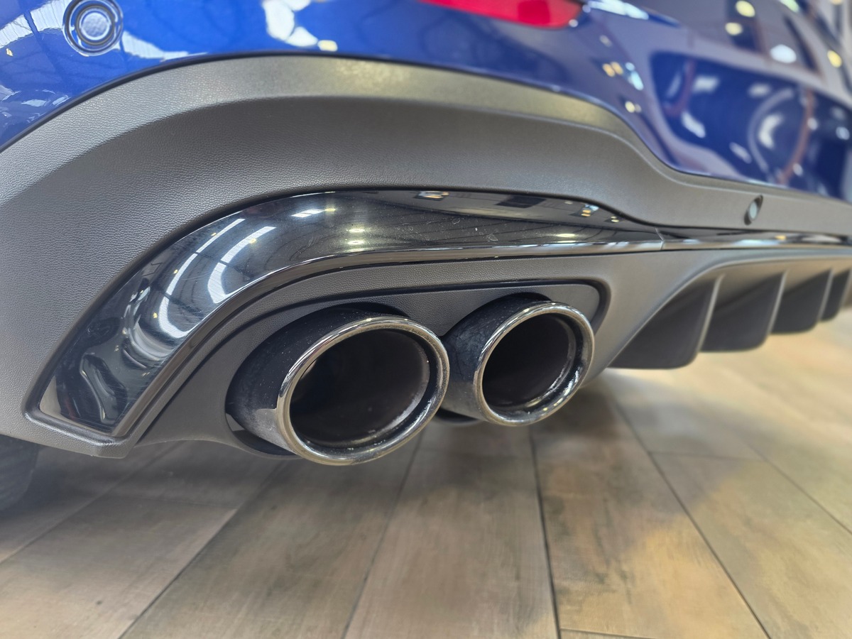 Mercedes-Benz Class GLC 3.0 43 AMG 390 PHASE 2 // SIEGES CHAUFFANTS / VENTILES // CAM / 21
