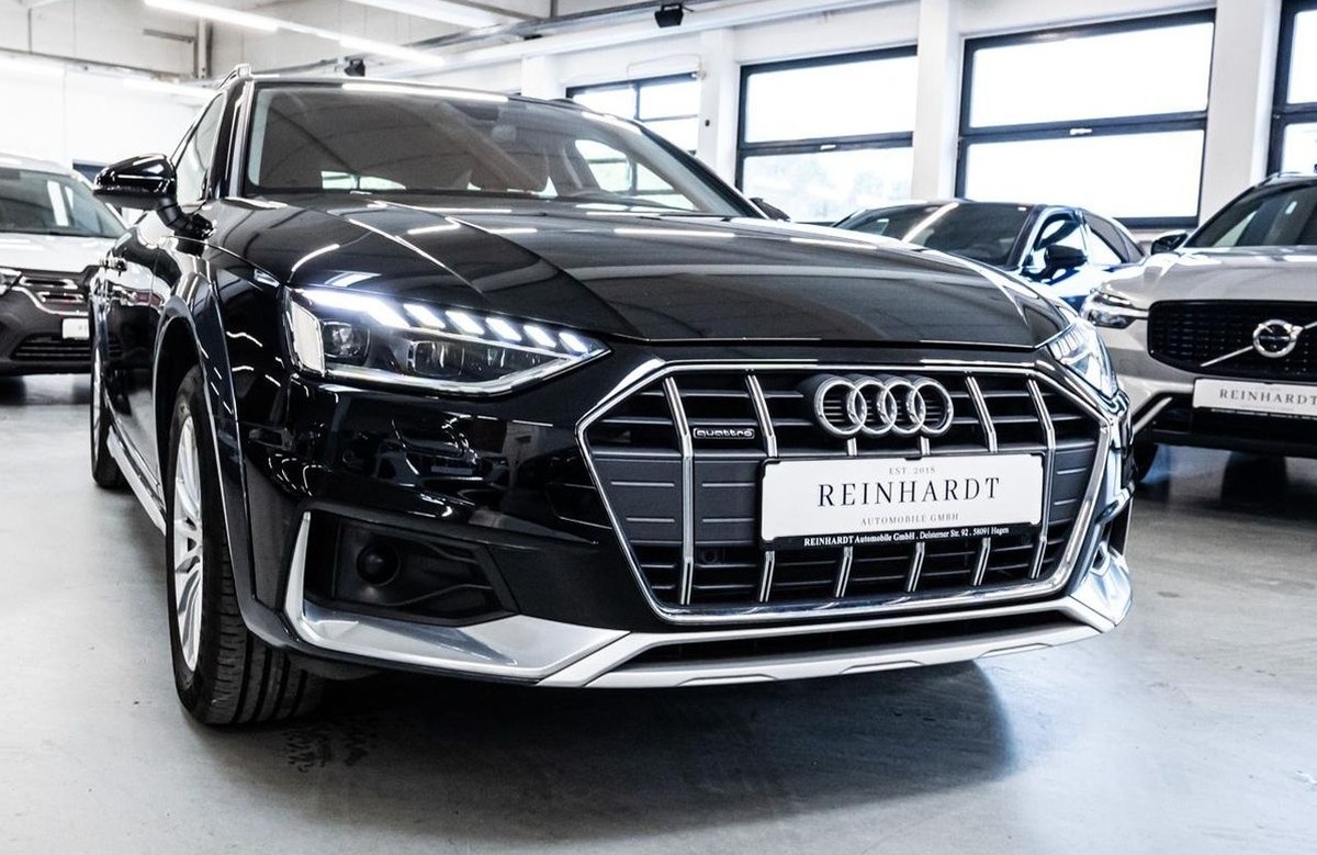 Audi A4 Allroad V 40 TDI 204ch Avus quattro S tronic 7 Attelage Aff Tête haute