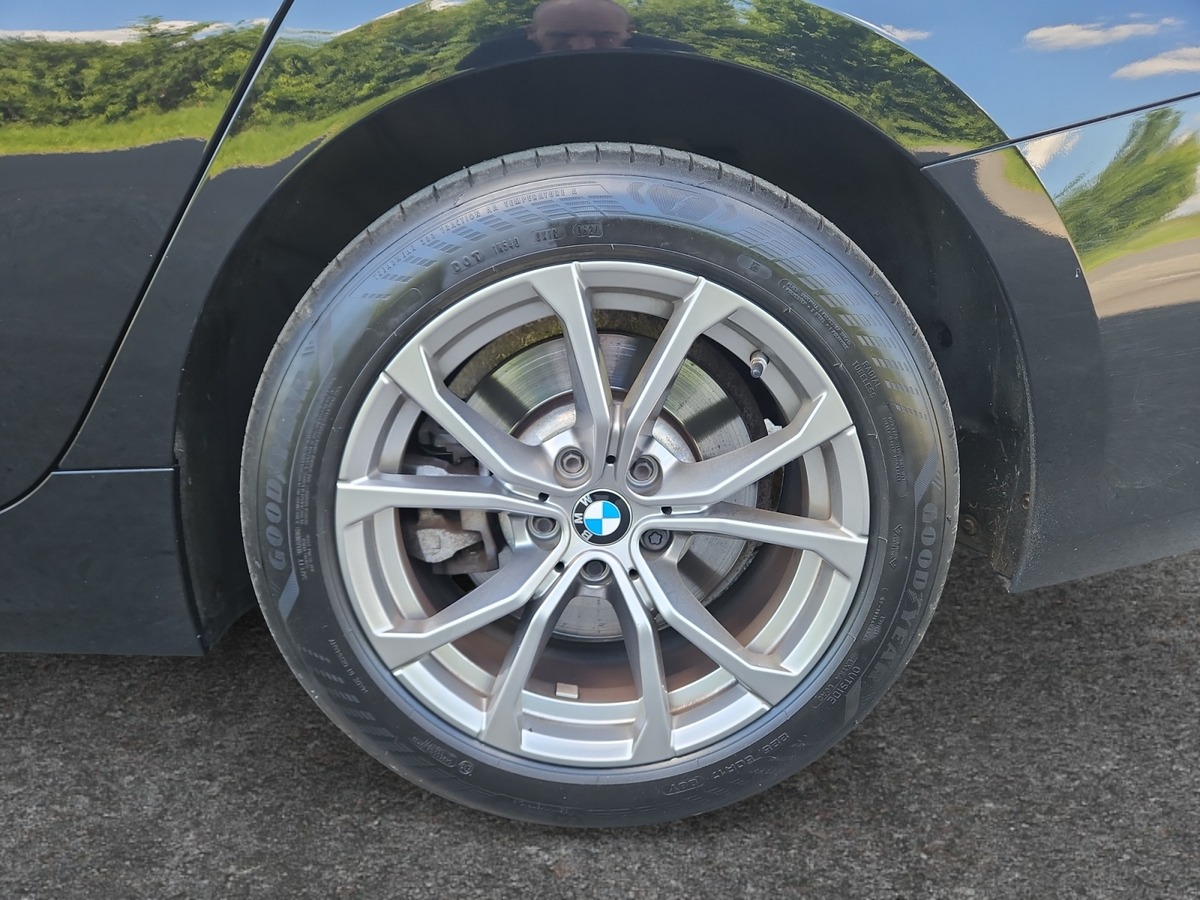 Bmw Série 3 330E SPORTLINE - GARANTIE 12 MOIS