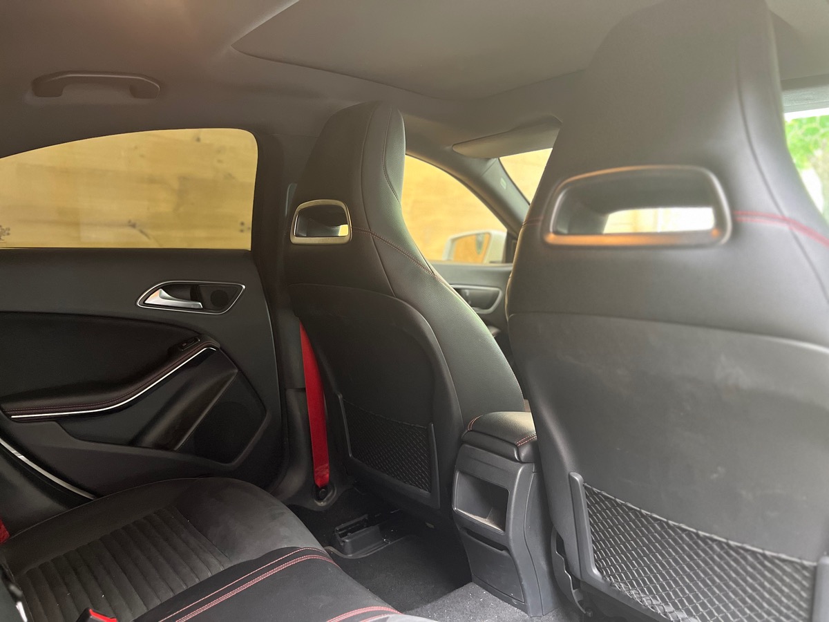 Mercedes-Benz CLA 45 AMG 4MATIC // ENTRETIEN FULL MERCEDES