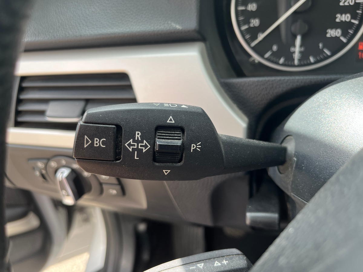 Bmw 320D XDRIVE 184ch, RADAR AVANT ARRIERE, SIEGES CHAUFFANT, REGULATEUR, LIMITEUR