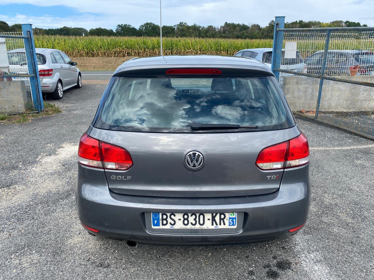 Volkswagen Golf 1.6 tdi 105cv confort gps 227001km