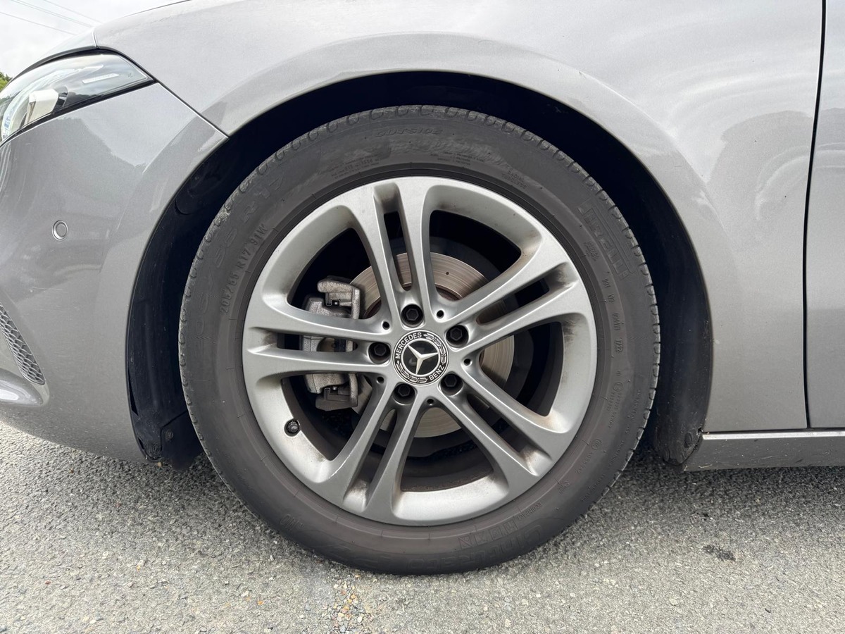 Mercedes-Benz Classe A 200 d 2.0 d 16V 8G-DCT 150 cv Boîte auto