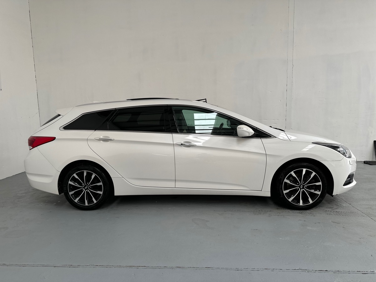 Hyundai i40 SW Business 1.7 CRDi 141 Blue Drive Business DCT-7