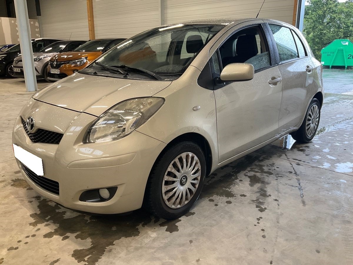 Toyota Yaris II 1.4 D-4D 90 Millenium