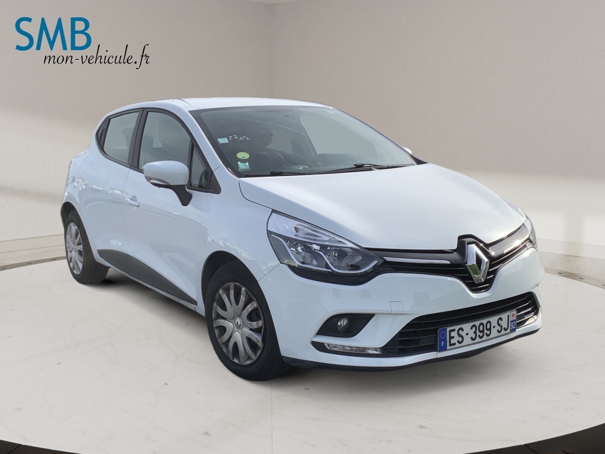 Renault Clio 4 phase 2 / garantie offert 1er main