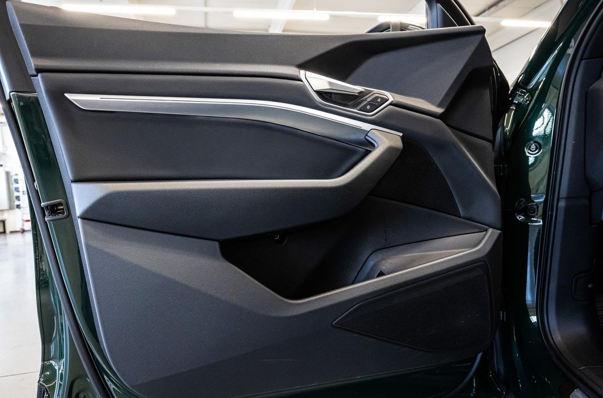 Audi e-tron Sportback 55 408ch S Line e-quattro Toit ouvrant