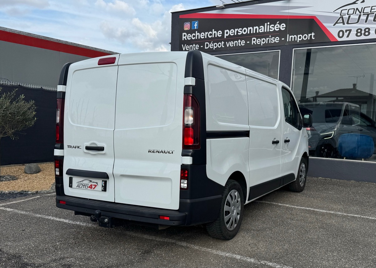 RENAULT Trafic III (2) FOURGON CONFORT L1H1 1200 DCI 120