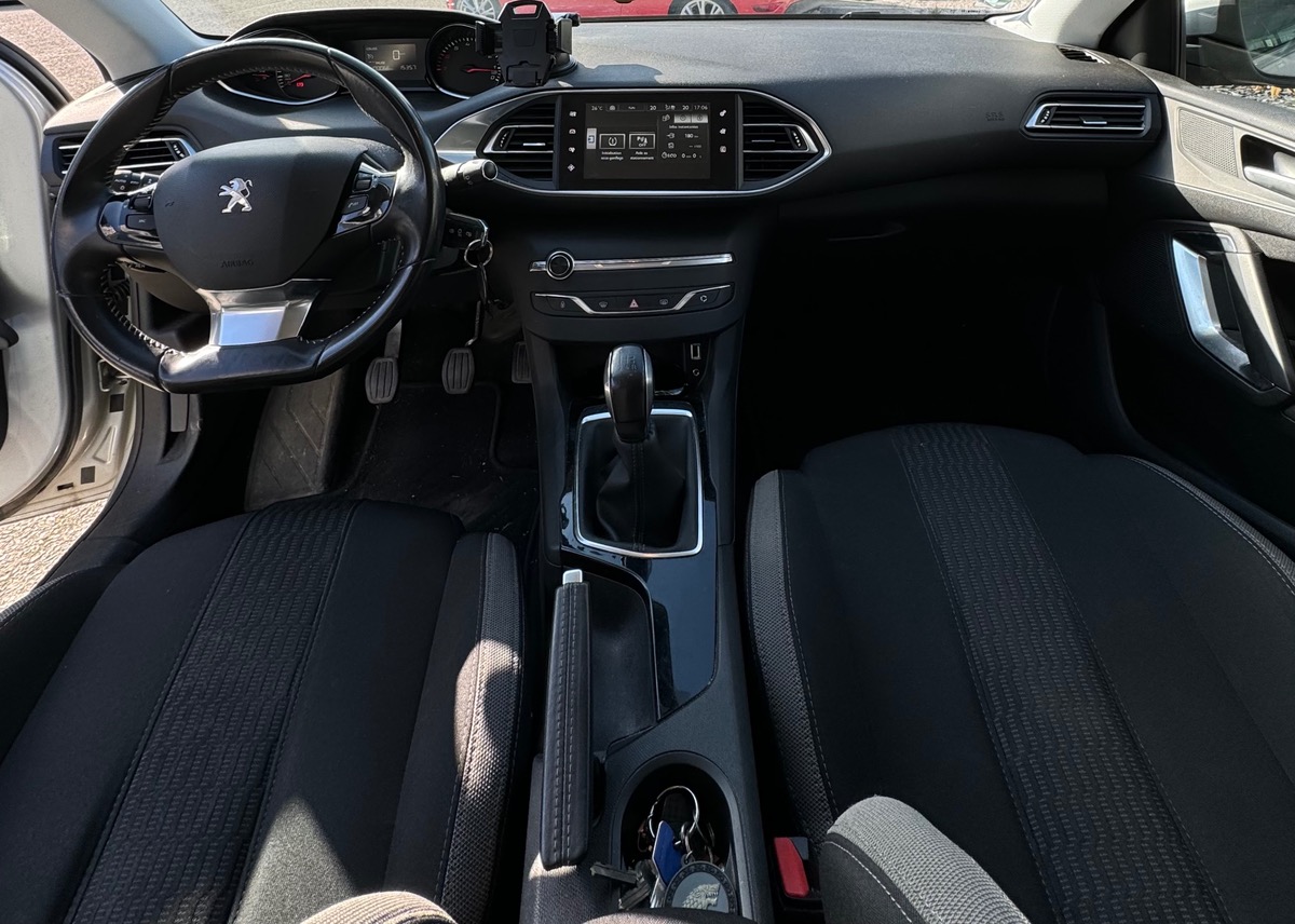 Peugeot 308 1.2 S&S 110 STYLE