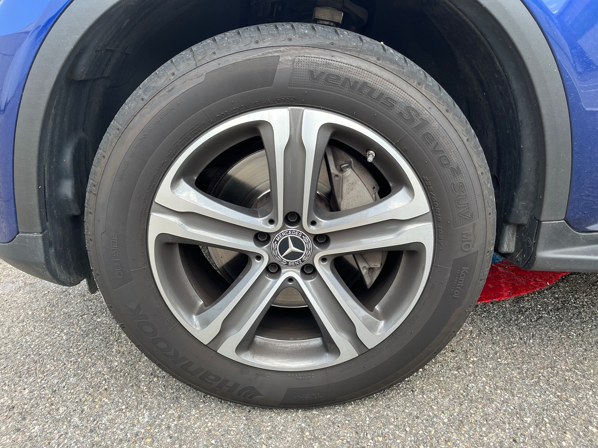 Mercedes-Benz Class GLC 220d 4MATIC AVANTGARDE 9G-TRONIC, SUIVI COMPLET, SIEGES CHAUFFANT