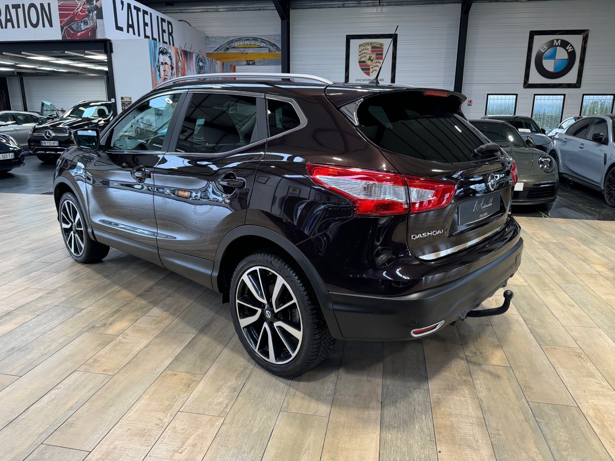 Nissan Qashqai 2 1.5 DCI 110 TEKNA