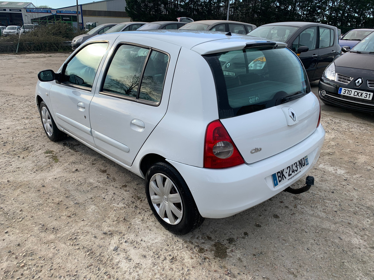 RENAULT Clio 1.5 dci - 65CH 203965KM