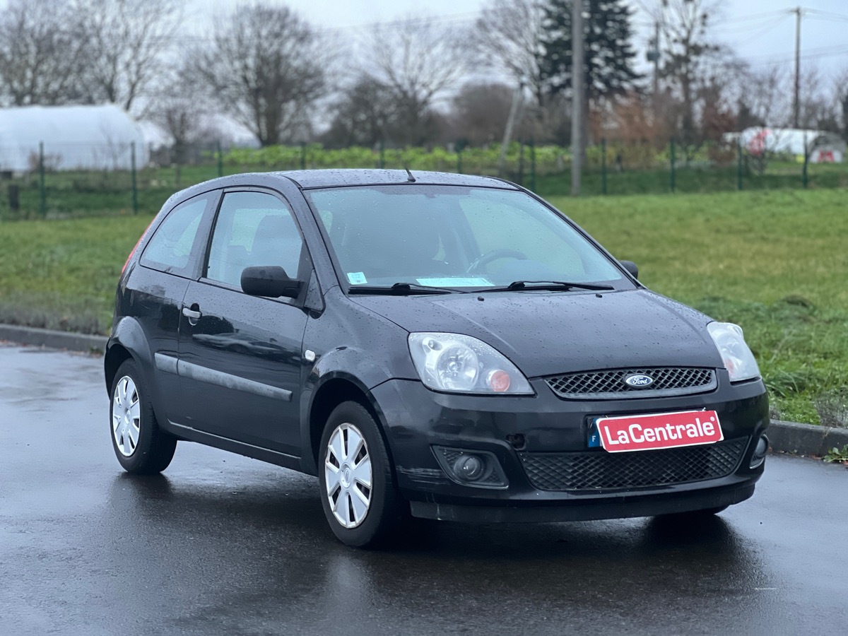 Ford Fiesta 1.4 80ch clim 5places