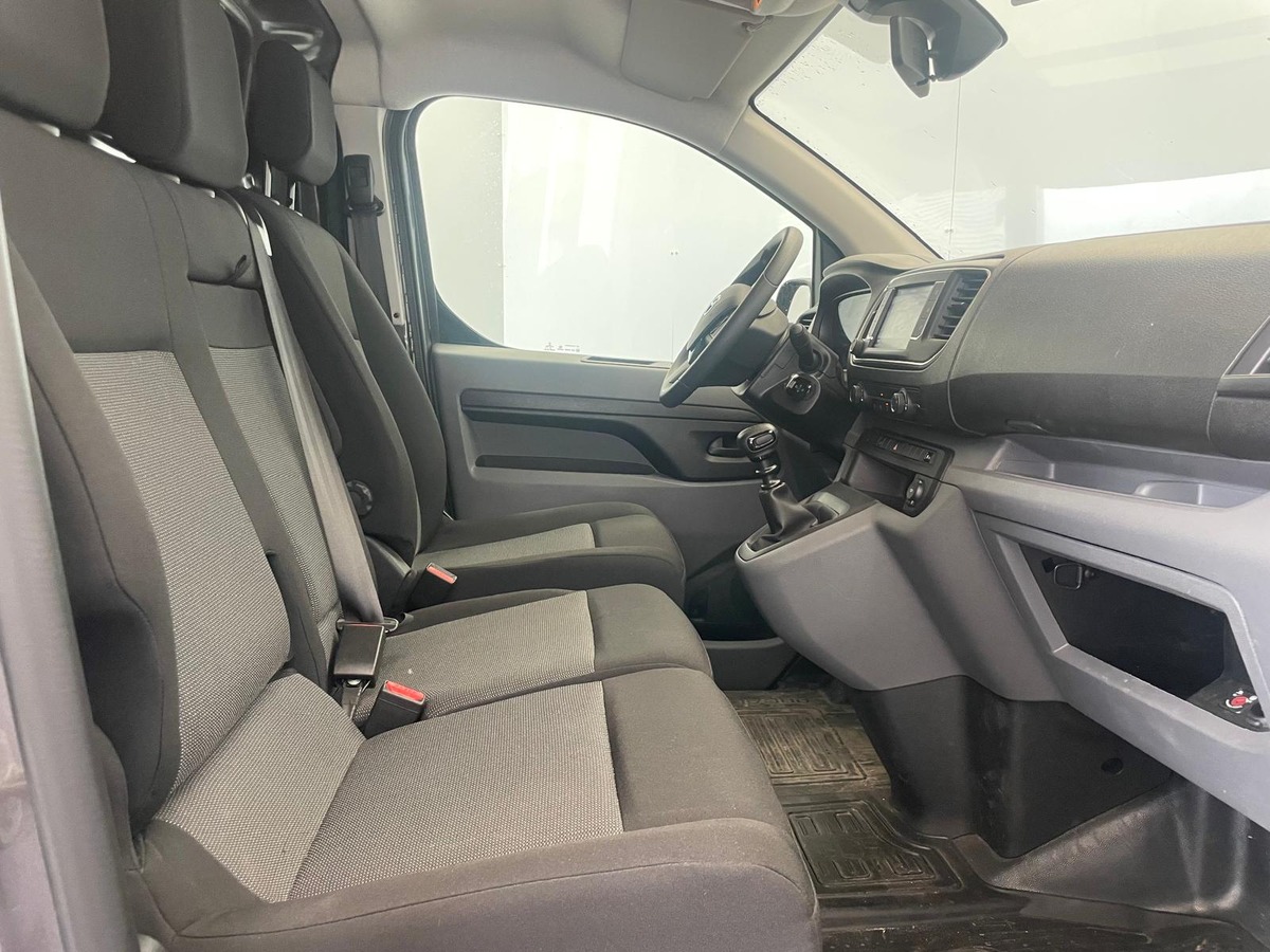 Toyota ProAce 2.0 Bluehdi 145 BUSINESS    PREMIERE MAIN