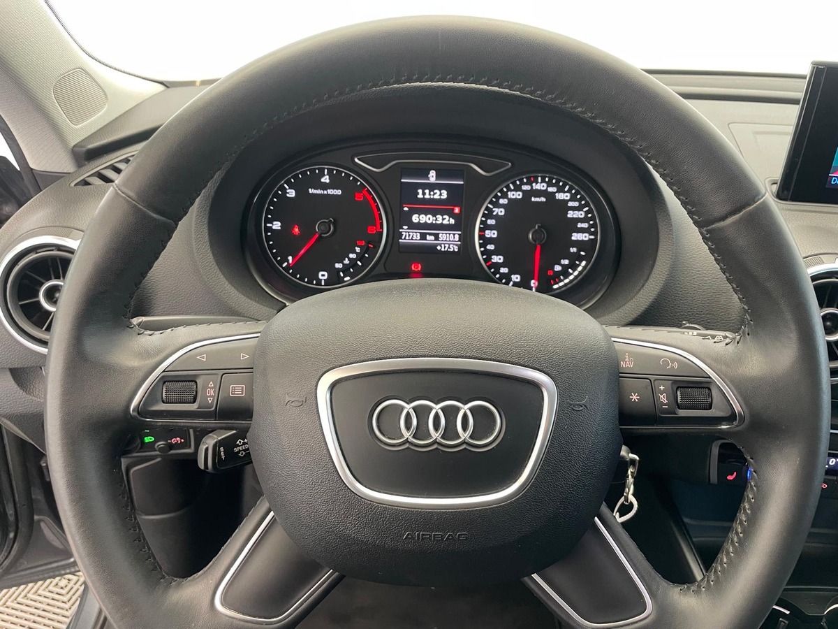 Audi A3 Sportback 1.6 TDI 105   AMBIENTE