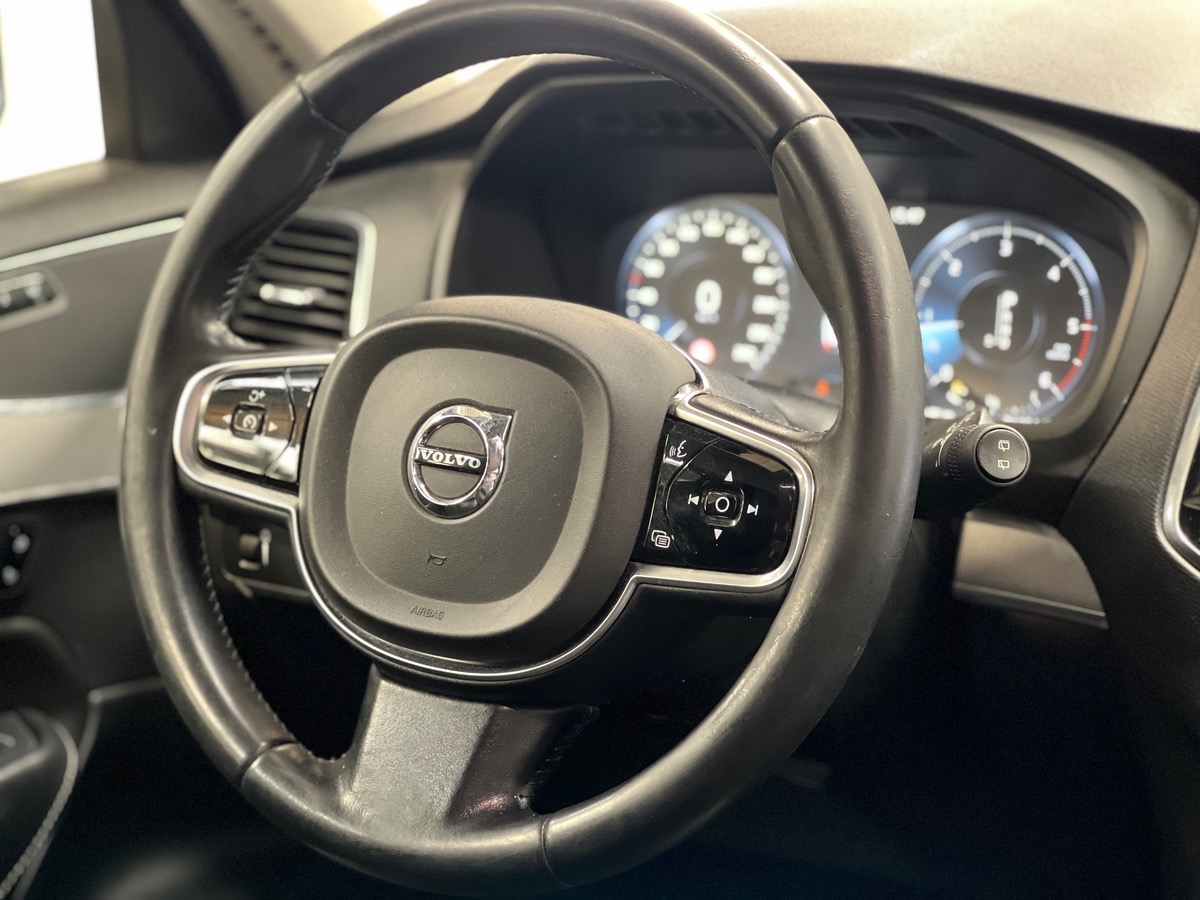 Volvo XC90 D5 2.0 224CV GEARTRONIC 8 INSCRIPTION j