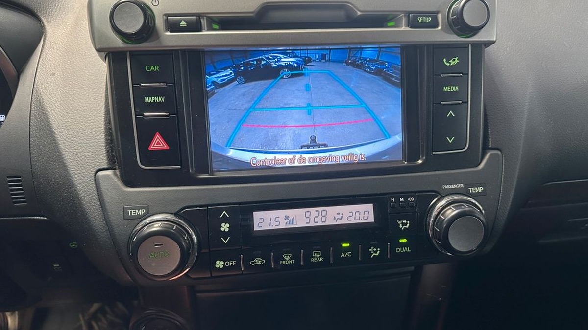 Toyota Land Cruiser SW 3.0 D-4D 190ch Comfort.