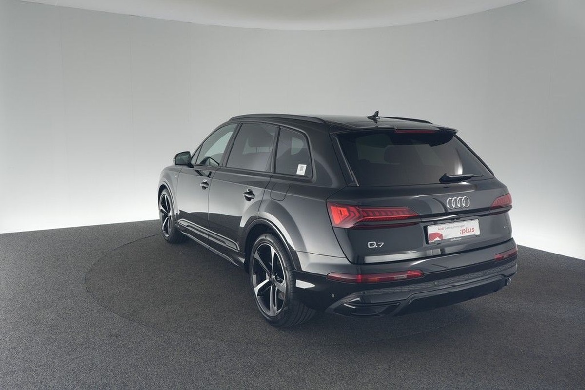 Audi Q7 II 55 TFSI e 394ch S line quattro Tiptronic 8/Attelage/Bang&Olufsen