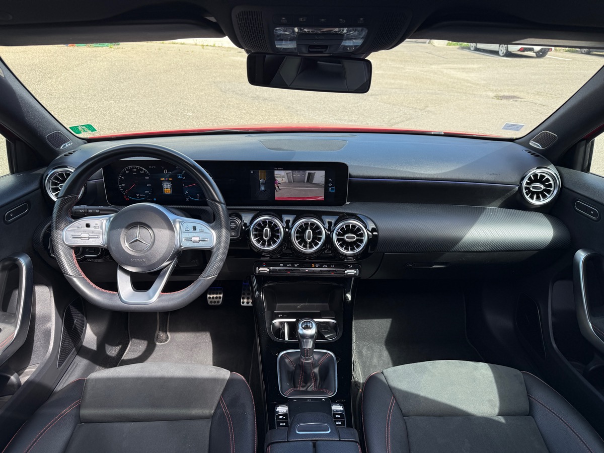 Mercedes-Benz Classe A 180 AMG line 1.3 136 cv, Toit ouvrant, Burnmeister, Sièges chauffants