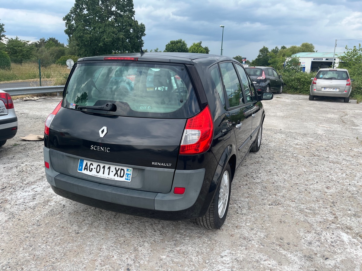 RENAULT Megane 1.9 dci 130CH 165294KM