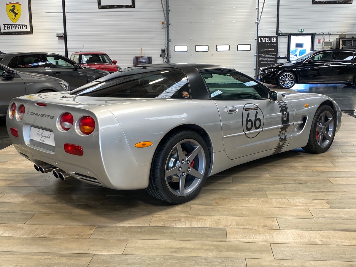 Chevrolet Corvette C5 LS1 5.7 V8 344 BOSE/HUD a