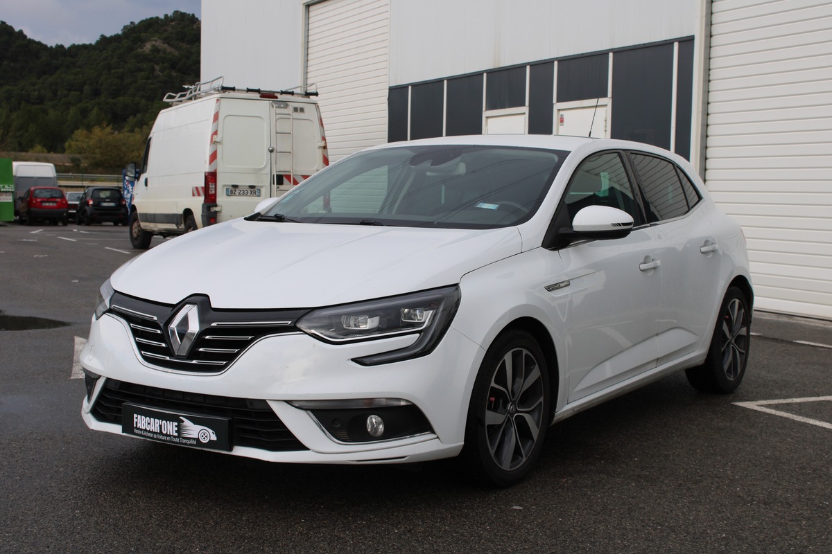 RENAULT Megane IV 1.2 TCe 130ch energy Intens EDC - Garantie 12 Mois