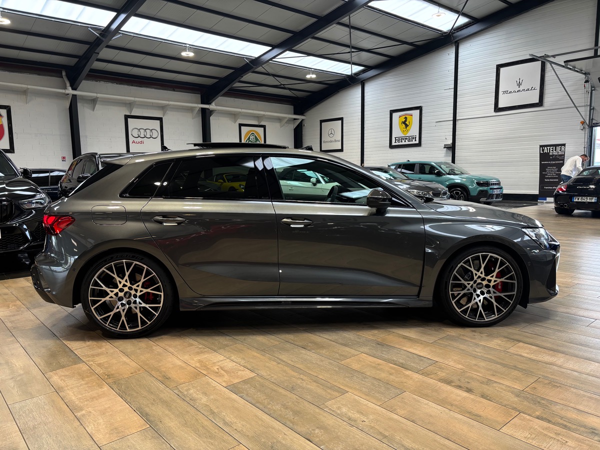 Audi RS3 SPORTBACK 2025 2.5 TFSI 400 QUATTRO S TRONIC 7
