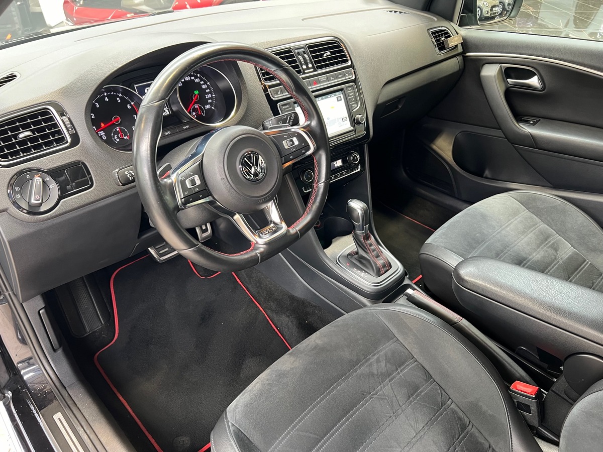 Volkswagen Polo V GTI 1.8 TSi 192 DSG7 APPLE CARPLAY