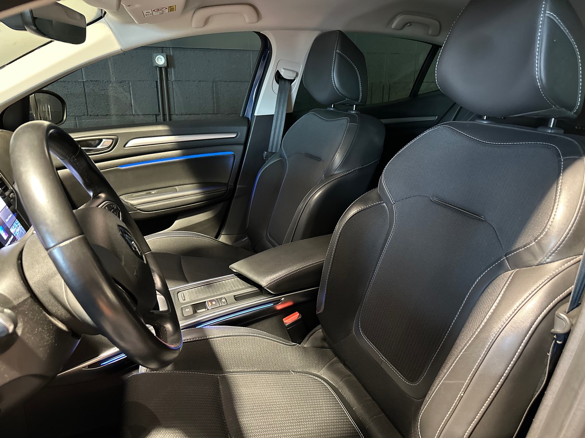 RENAULT Megane bdci 115 Phase 2 Intens