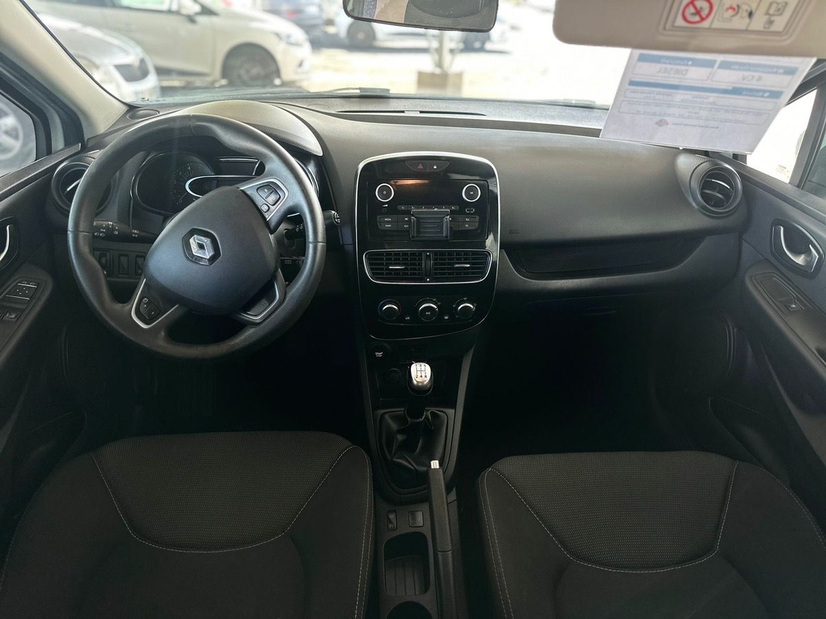 RENAULT Clio iv
