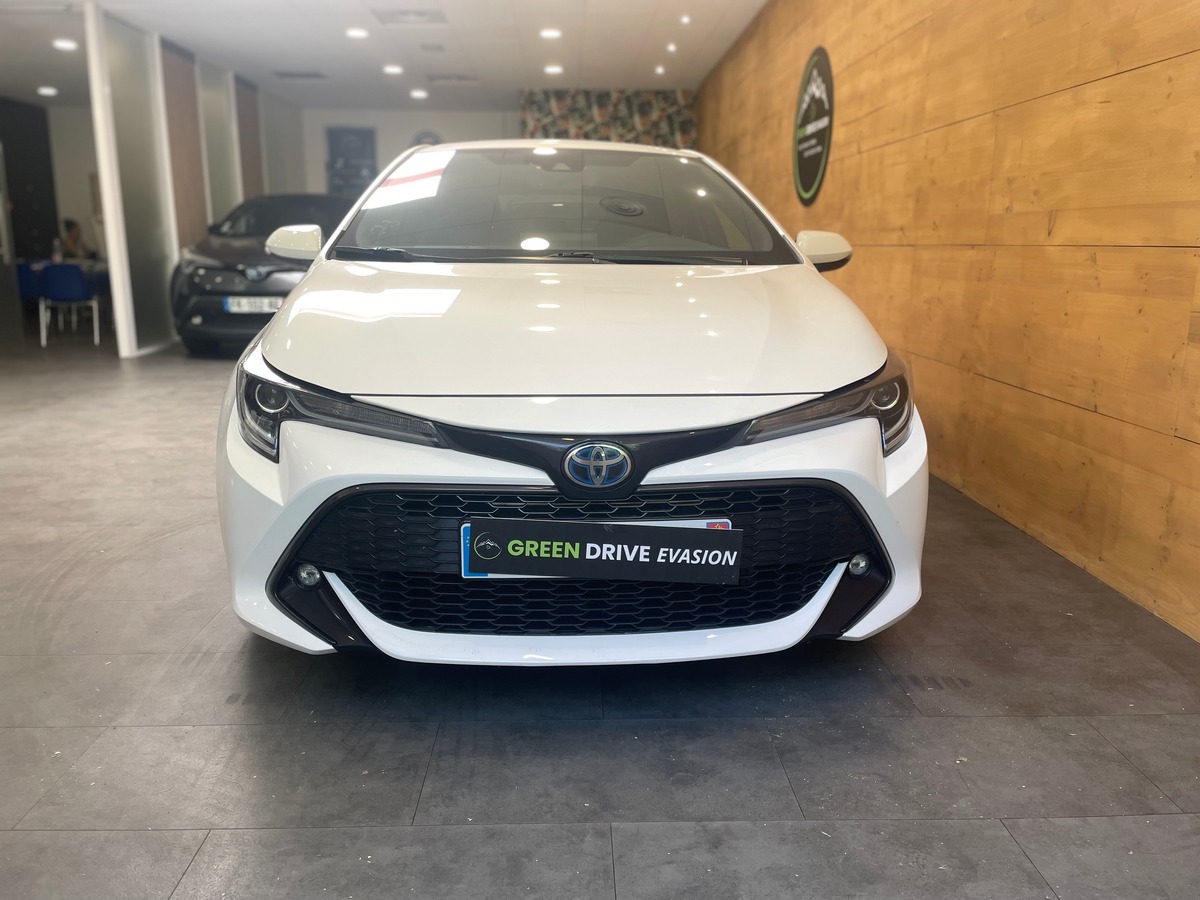 Toyota Corolla 1.8 FULL-Hybride design