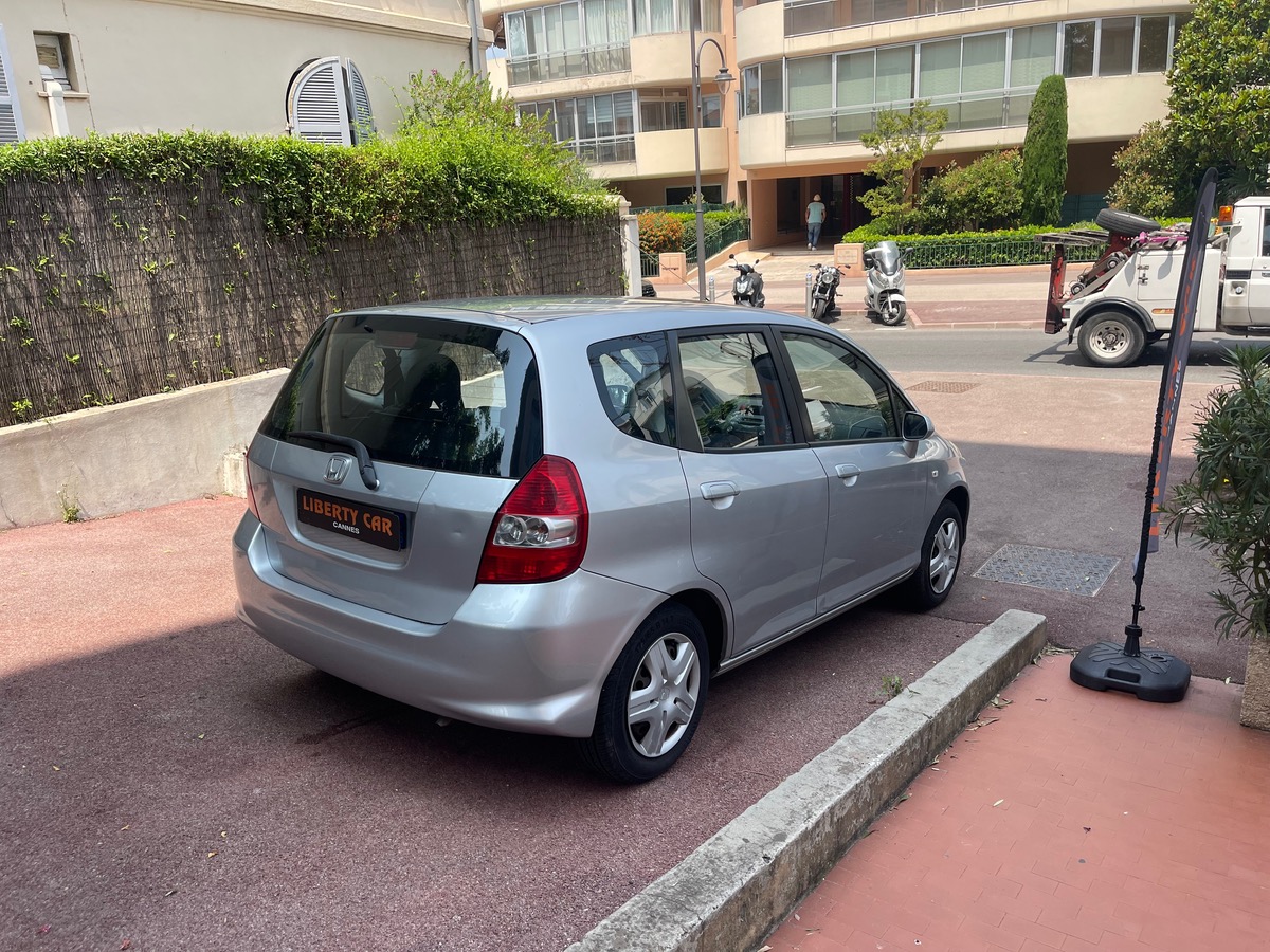 Honda Jazz 1.4 DSI 83CV / Clim / Boite Automatique / Ct OK / Km Reel