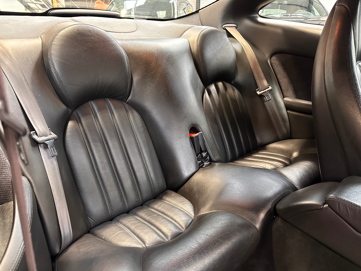 Jaguar XK8 Coupe 4.0i V8