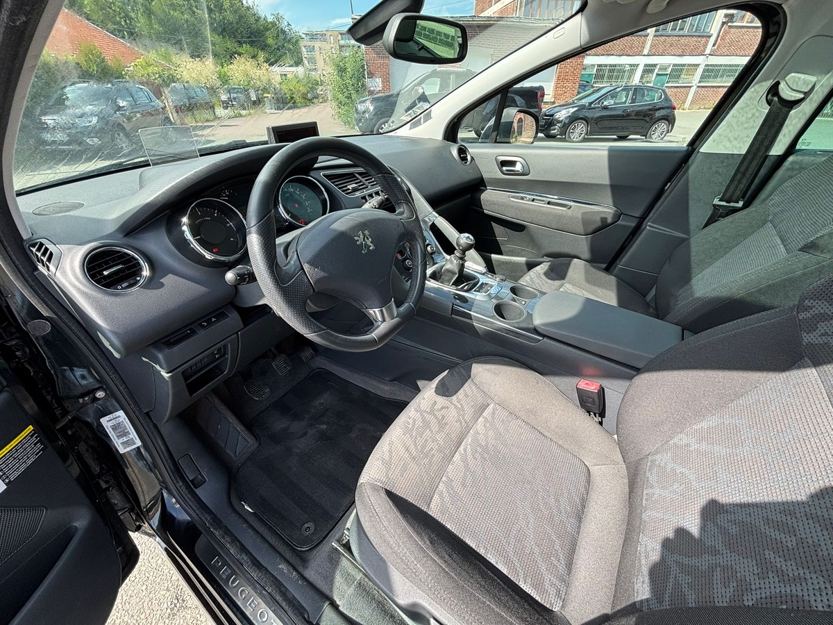 Peugeot 3008 2.0 HDI Premium Pack - ATTELAGE - DISTRIBUTION NEUVE - GARANTIE