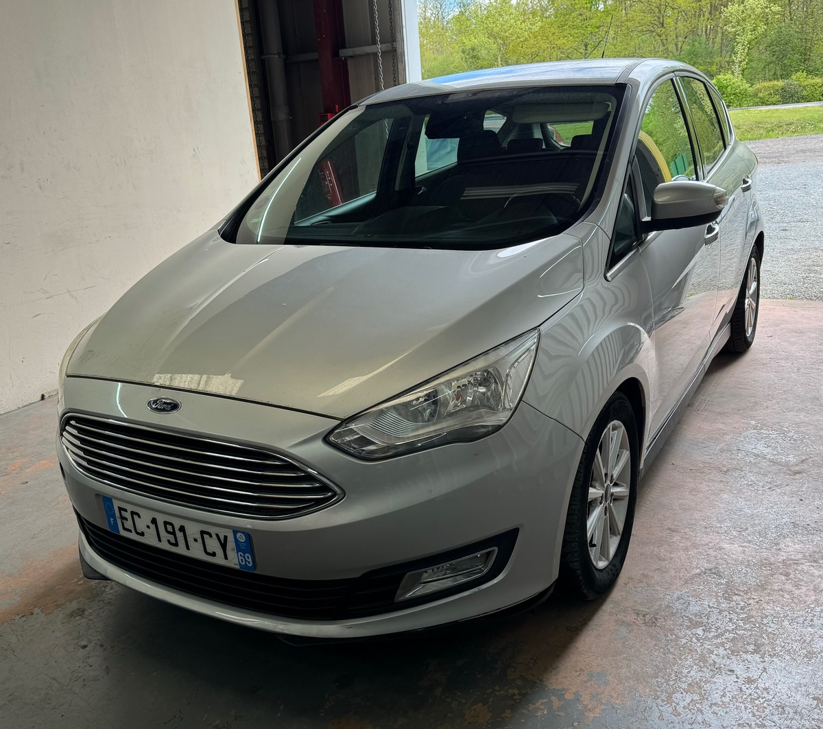 Ford C-max 1.0 scti 125 - 146000kms