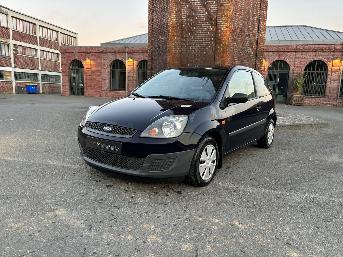 Ford Fiesta 1.3 70  Ambiente -Distribution Neuve-Garantie