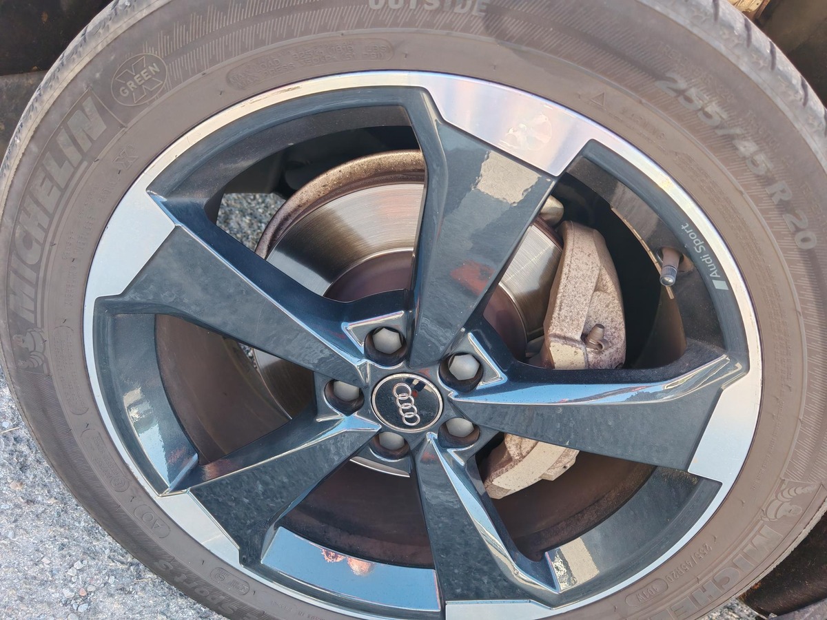 Audi Q5 2.0TFSI 252ch quattro S-Line PANO ACC AHK B&O MMI.