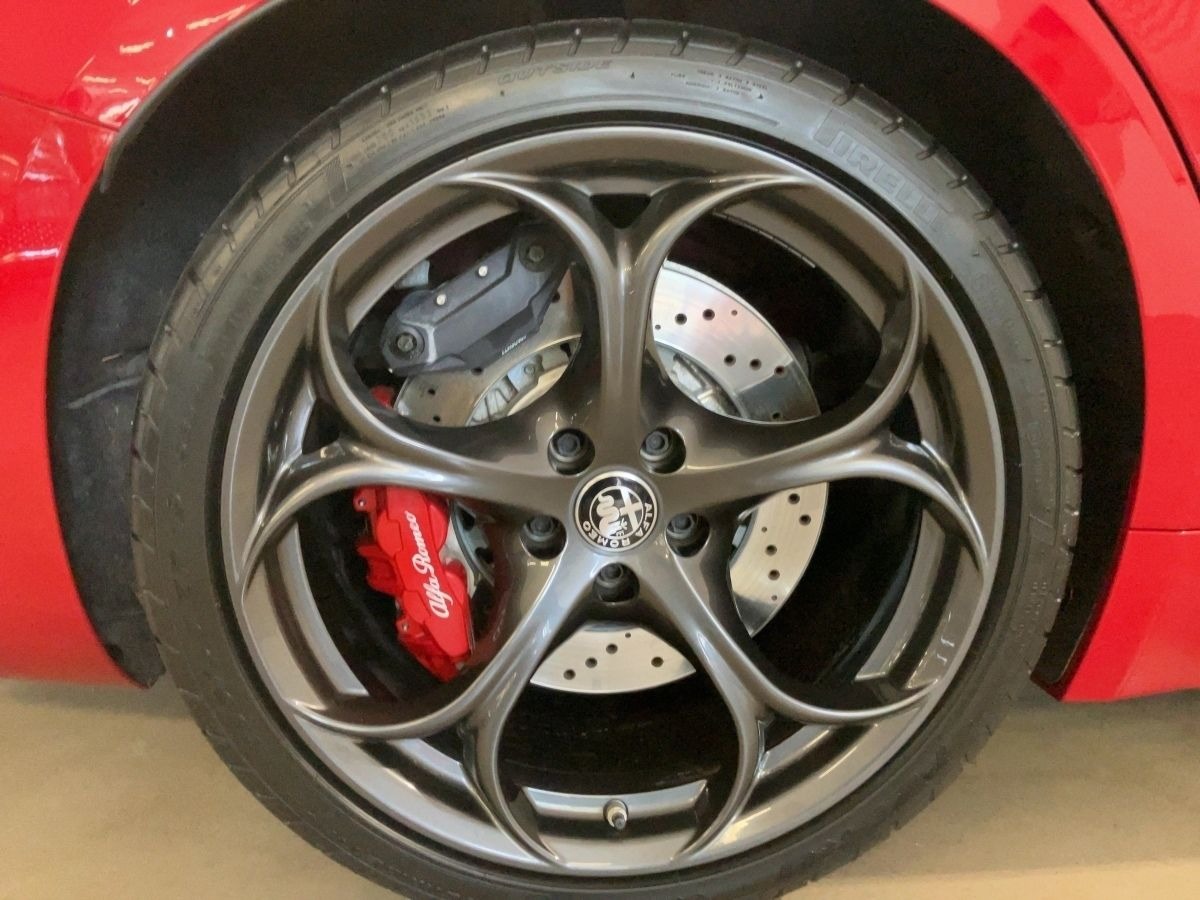Alfa Romeo Giulia 2.9 V6 510ch Quadrifoglio AT8