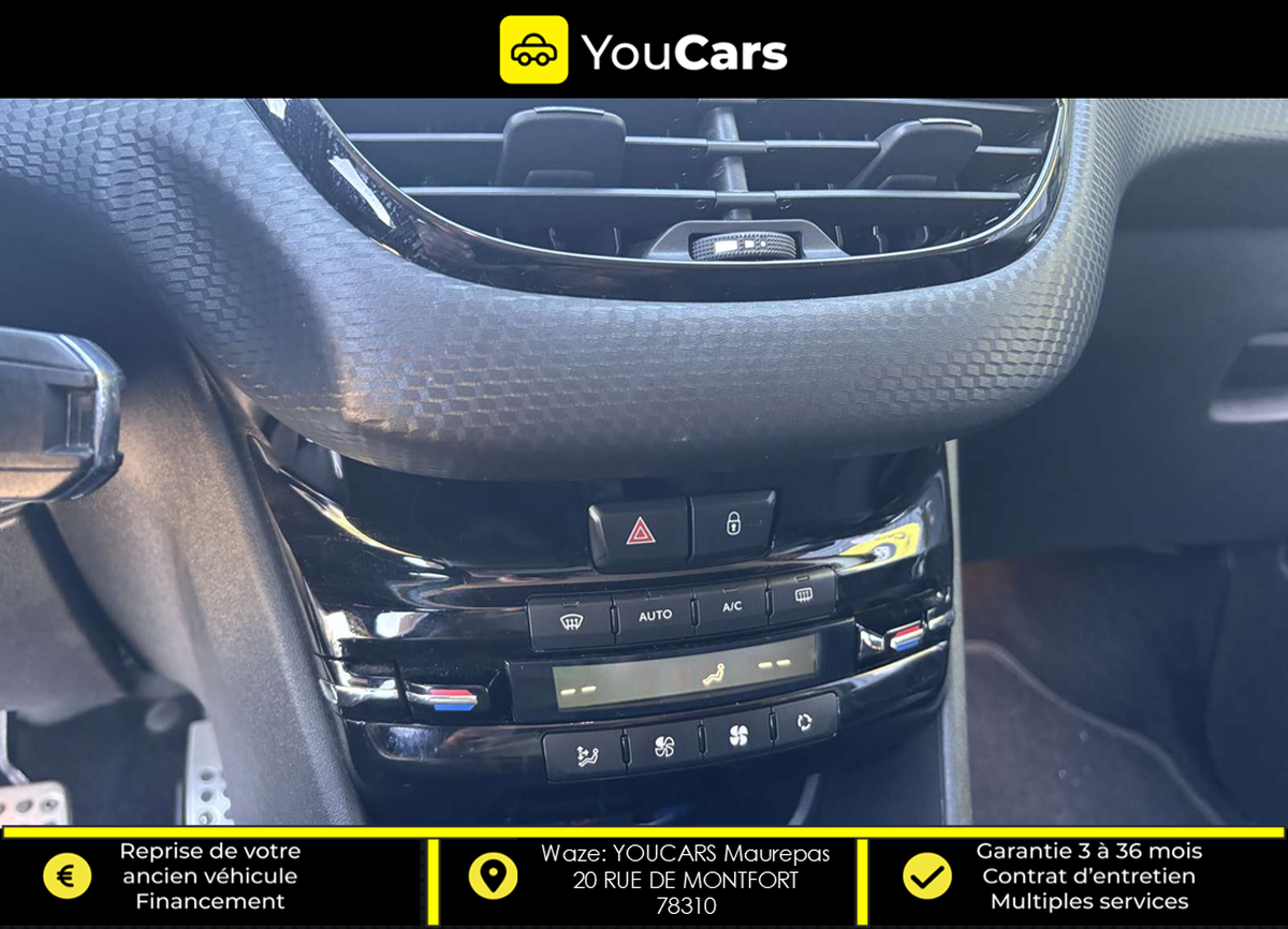 Peugeot 208 GT LINE 5 Portes 1.6 Blue HDi 99 cv RADAR DE RECUL APPLE CARPLAY ENTRETIEN A JOUR
